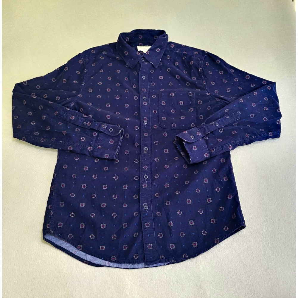 American Eagle Corduroy Classic Fit Long Sleeve Button Up Shirt Men's Size M